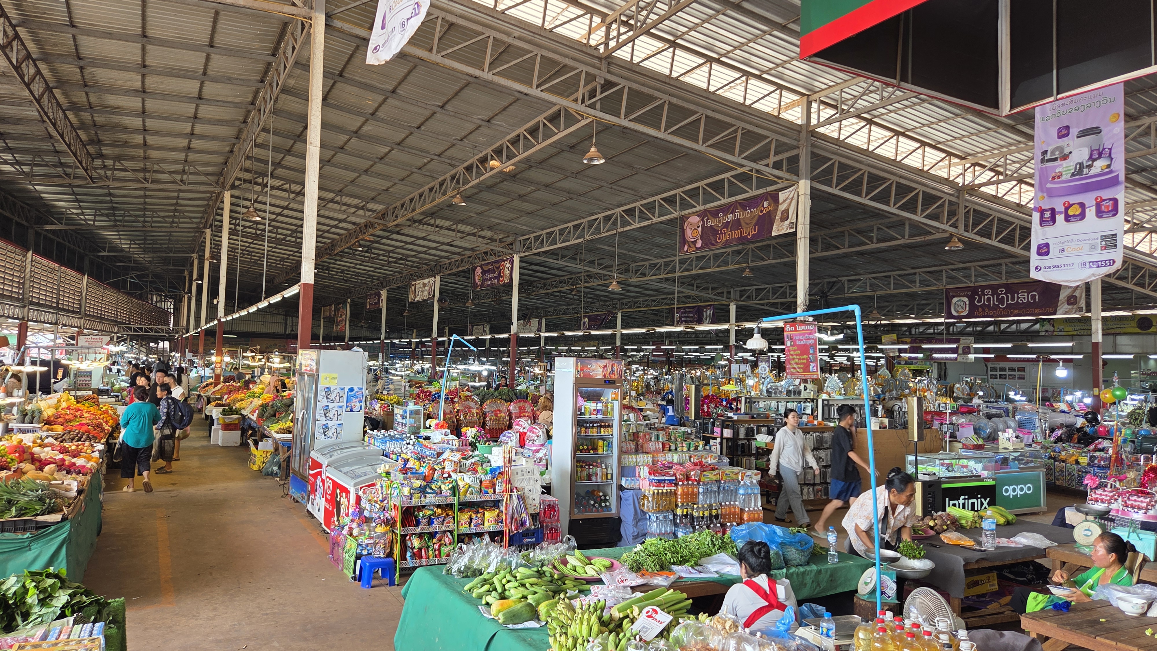 Vientiane Market 12